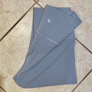 Lululemon Chambray Wunder Under Train size 6